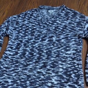 Women's Blue and Gray Sweater